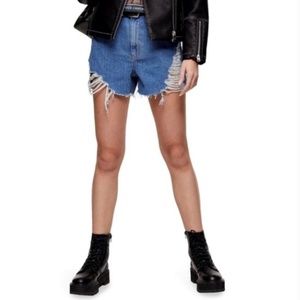 Top Shop High Rise Super Ripped Mom Jean Shorts Size 4